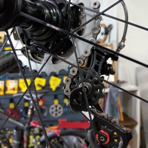 KOM Challenger -  Campagnolo用に変更されたFreeWheel